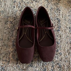 Kenneth Cole Burgundy Suede Mary Jane Flats